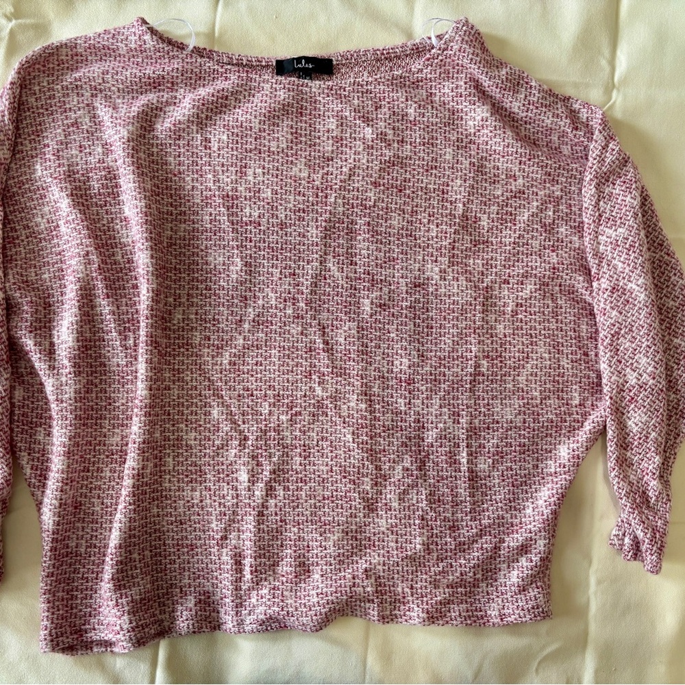 Lulu's Women's Sweater in Pink and White